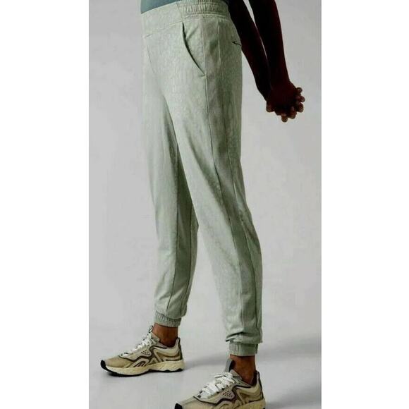 NWT Athleta Brooklyn Lined Textured Jogger Size 16 - Picture 3 of 12